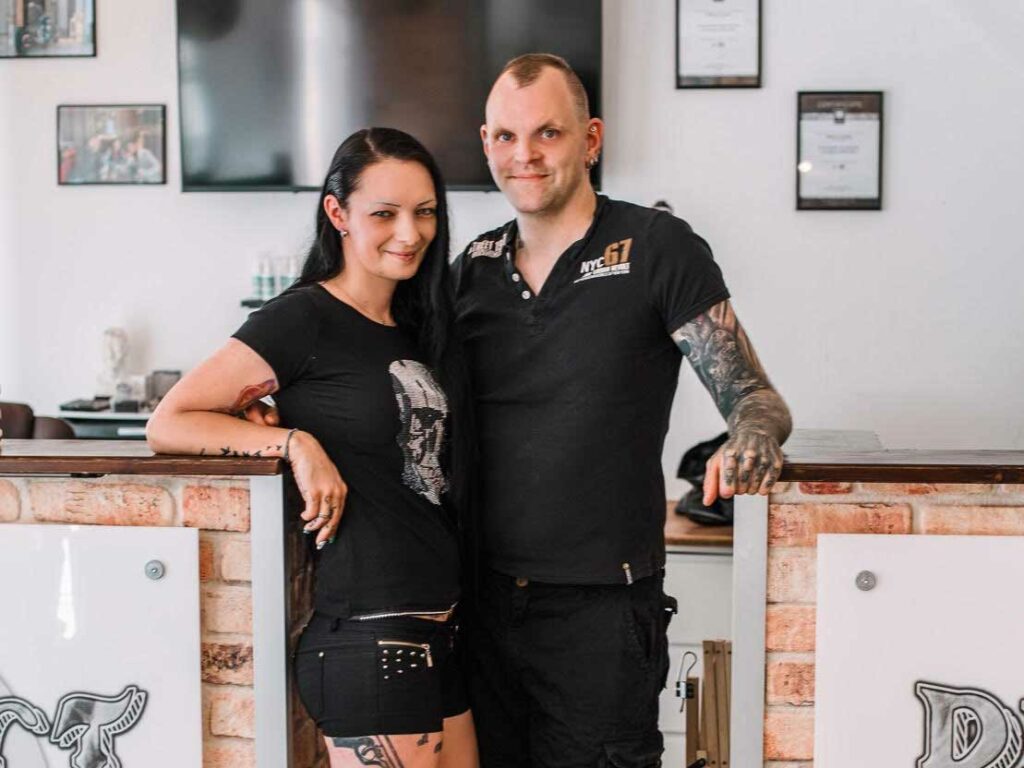 Das Team von Perfect Needles Tattoostudio in Deggendorf